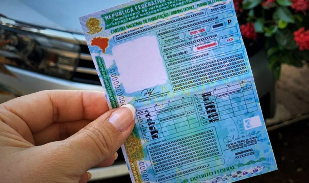 Certifique-se de que Sua Carteira de Habilitação é Válida — e Leve os Documentos Certos